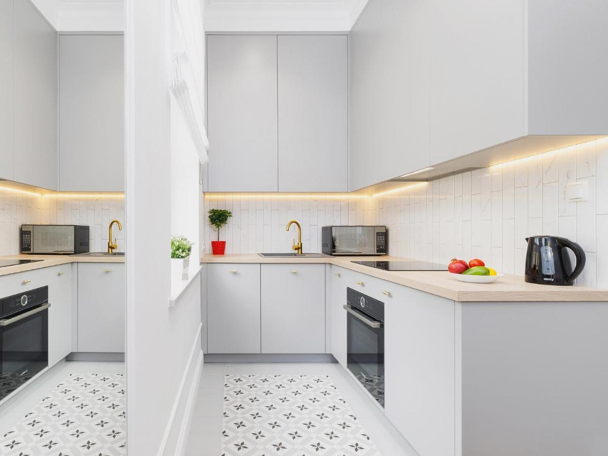 Centre Apartments-Old Town คราคูฟ ภายนอก รูปภาพ